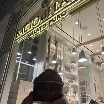 Bacio di Latte - Gelato Near Me - Newport Beach, California Bacio di Latte - Gelato Near Me - Newport Beach, California