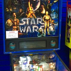 Dr Scott's Pinball Store - The Force is strong with this one.