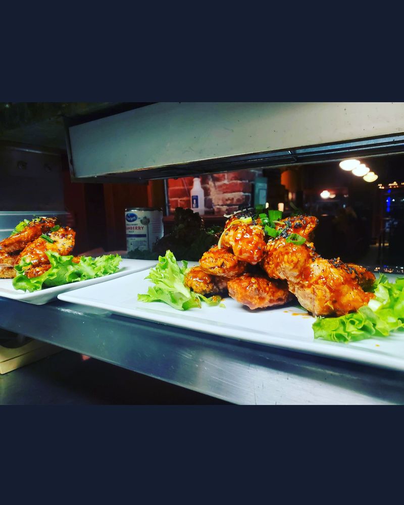 Buck's American Bar & Grill