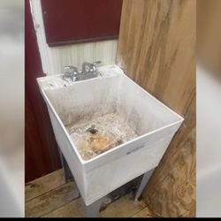 Happy Acres Ranch - Happy Acres Ranch terrible working conditions