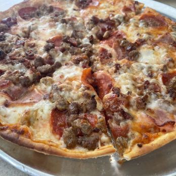 Memphis Pizza Cafe - Hey Meat! I've found myself liking this place more than I used to. Pretty good pizza today. - Pizza Near Me - Germantown, Tennessee Memphis Pizza Cafe - Hey Meat! I've found myself liking this place more than I used to. Pretty good pizza today. - Pizza Near Me - Germantown, Tennessee