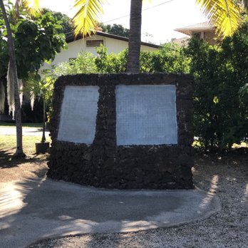 Lahaina Jodo Mission - Scriptures for a bit of history. - Buddhist Temples Near Me - Lahaina, Hawaii Lahaina Jodo Mission - Scriptures for a bit of history. - Buddhist Temples Near Me - Lahaina, Hawaii