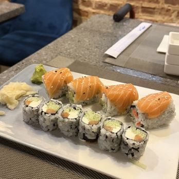 Kosan Asian Fusion - Queen Roll and Salmon avocado roll - Asian Fusion Near Me - Brooklyn, New York Kosan Asian Fusion - Queen Roll and Salmon avocado roll - Asian Fusion Near Me - Brooklyn, New York