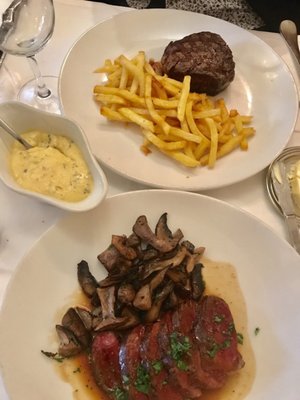 Chez Georges by null