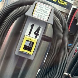 Russell Speeders - Here in Norwalk you have to pay for vacuum services but other locations is free. It should be free specially when you have the membership!