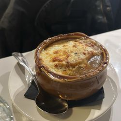The Lunette - French onion soup