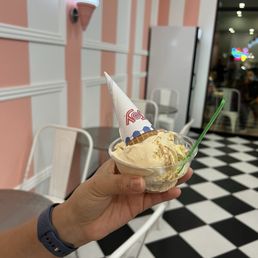 Nana's Banana Puddin- Our favorite