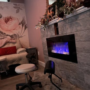 Polished Boutique - Nail Salons Near Me - North Port, Florida Polished Boutique - Nail Salons Near Me - North Port, Florida