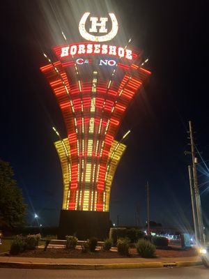Horseshoe Hammond by null