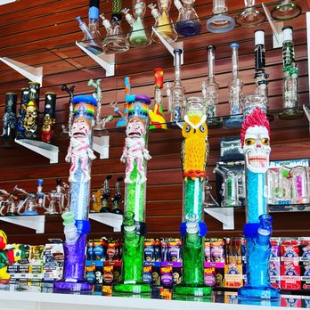 Vapic Smoke Shop - Tobacco Shops Near Me - Shelbyville, Kentucky Vapic Smoke Shop - Tobacco Shops Near Me - Shelbyville, Kentucky