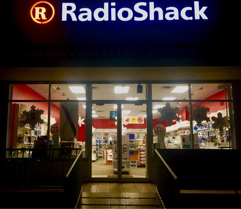 RADIOSHACK Updated August 2024 Mercado Plaza, Cedro Arriba, Puerto