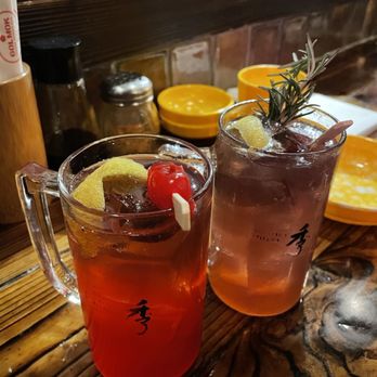 Golmok Market Bar - 'Like Jennie' high ball and 'Purple Dynamite' highball - Bars Near Me - Seattle, Washington Golmok Market Bar - 'Like Jennie' high ball and 'Purple Dynamite' highball - Bars Near Me - Seattle, Washington