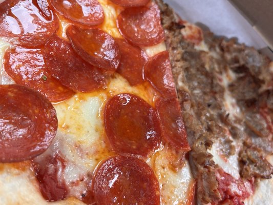 Alfonso's Pizzeria & Restaurant by null