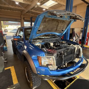 Valvoline Express Care - Oil Change Stations Near Me - Whittier, California Valvoline Express Care - Oil Change Stations Near Me - Whittier, California