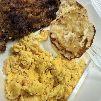 Shortys Diner - CORNED BEEF HASH, English muffin, Scrambled Eggs - Breakfast & Brunch Near Me - Richmond, Virginia