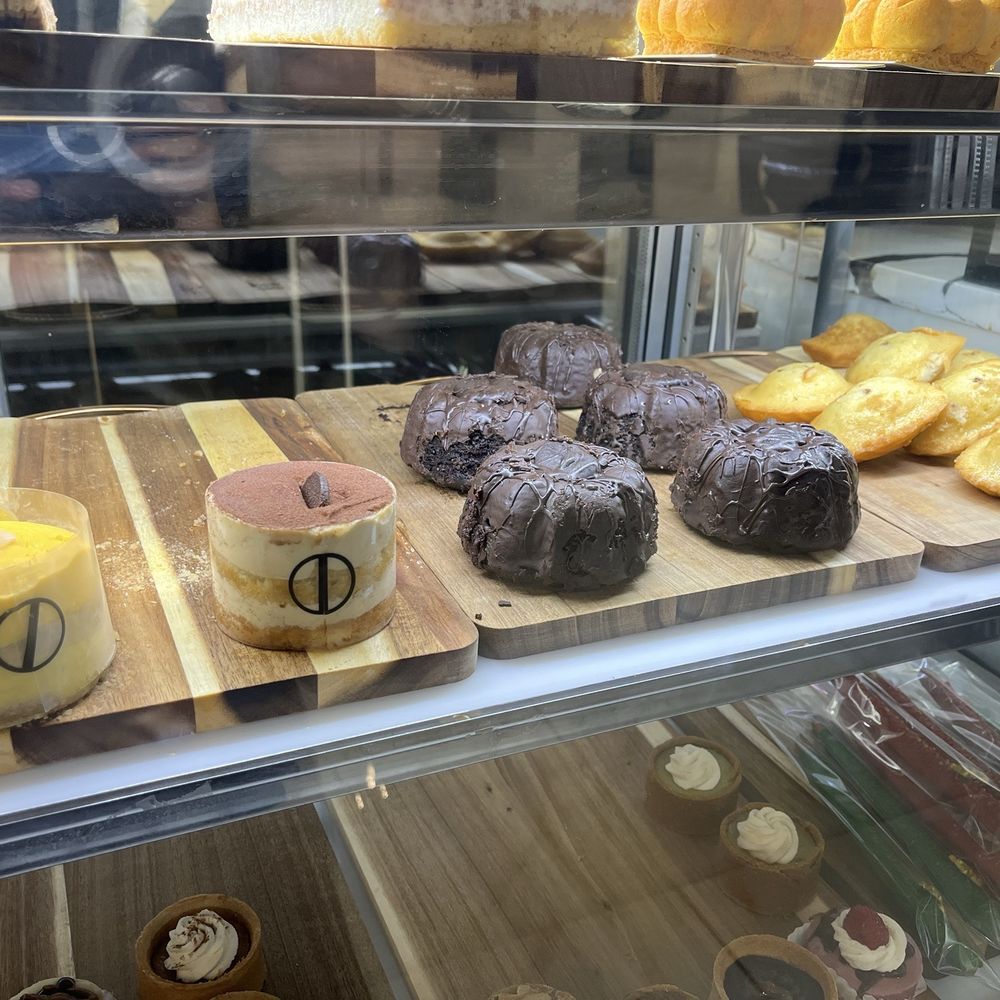 Amalie Coffee - Coffee & Tea Near Me - Albuquerque, New Mexico Amalie Coffee - Coffee & Tea Near Me - Albuquerque, New Mexico