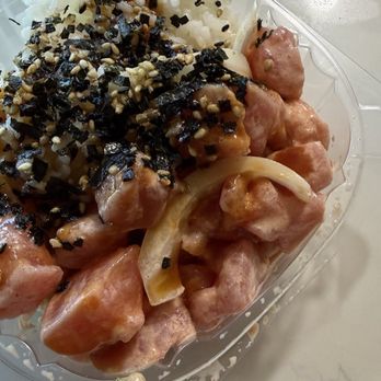 Pono Market - Spicy Poke - Hawaiian Near Me - Kapaa, Hawaii