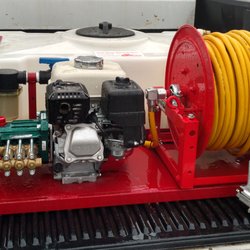 Ecoliving Pest Solutions - Our power sprayer.