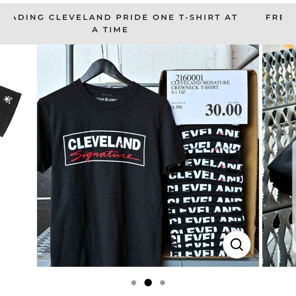 CLE Clothing  - Van Aken - Accessories Near Me - Shaker Heights, Ohio