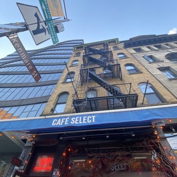 Cafe Select - Bars Near Me - New York, New York