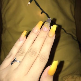 Mesa Nails & Spa - Nail Salons Near Me - San Antonio, Texas