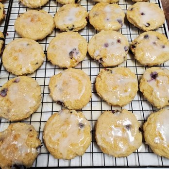 Margaret's Munchies - Lemon blueberry cookies - Desserts Near Me Margaret's Munchies - Lemon blueberry cookies - Desserts Near Me