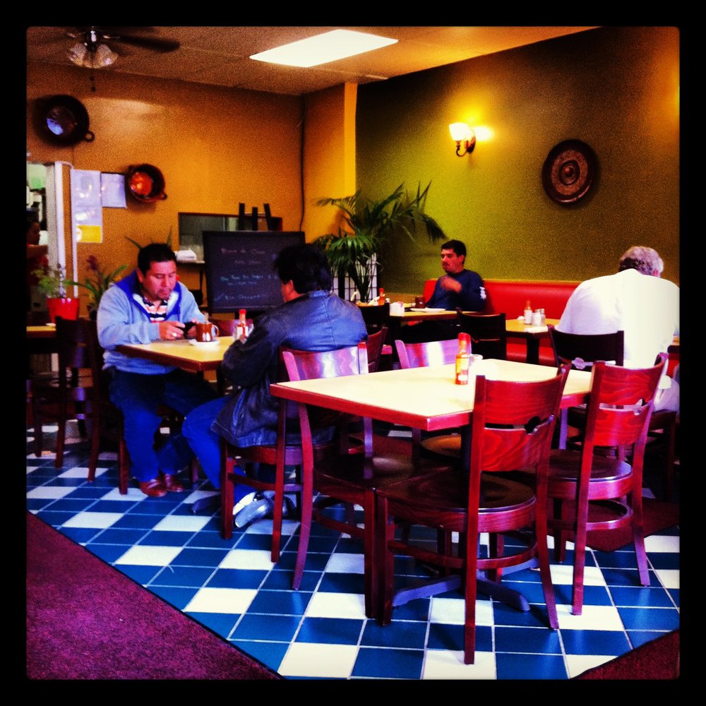 El Tomate Restaurant - Interior - Mexican Near Me - San Francisco, California El Tomate Restaurant - Interior - Mexican Near Me - San Francisco, California