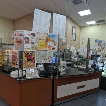 Fay Da Bakery - Inside - Bakeries Near Me - Flushing, New York