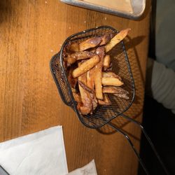Oaked 110 Whiskey & Wine Bar - Side of fries with the chicken sandwich