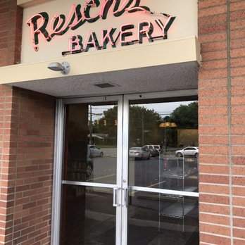 Resch's Bakery - Donuts Near Me - Gahanna, Ohio Resch's Bakery - Donuts Near Me - Gahanna, Ohio