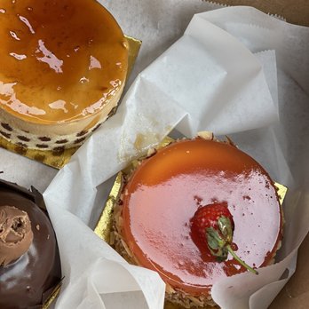 Masse's Pastries - Yummy - Bakeries Near Me - Berkeley, California