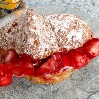 La Parisienne - Strawberry Creme Croissant - Bakeries Near Me - Morro Bay, California La Parisienne - Strawberry Creme Croissant - Bakeries Near Me - Morro Bay, California