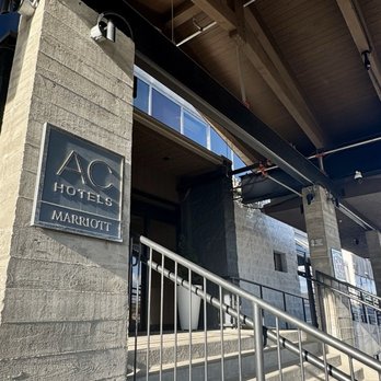 Ac Hotel Marriott-Frisco - Entrance - Hotels Near Me - Frisco, Colorado Ac Hotel Marriott-Frisco - Entrance - Hotels Near Me - Frisco, Colorado