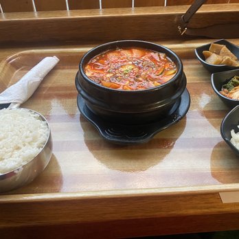 Cafe Island - beef soondubu - Korean Near Me - Edison, New Jersey Cafe Island - beef soondubu - Korean Near Me - Edison, New Jersey