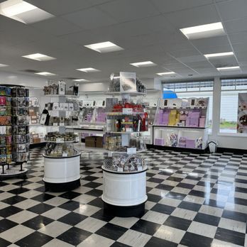 See's Candies - Candy Stores Near Me - Redwood City, California See's Candies - Candy Stores Near Me - Redwood City, California