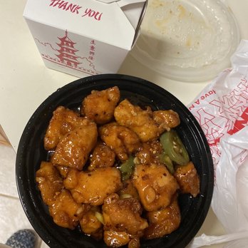 Wok & Roll - General Tso's Chicken with steam rice - Chinese Near Me - Houston, Texas Wok & Roll - General Tso's Chicken with steam rice - Chinese Near Me - Houston, Texas