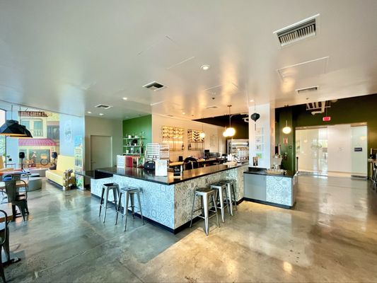 Little Green Cyclo by null