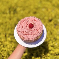 Basuku - pre-order pick up in palo alto: strawberry mont blanc (06/2025)