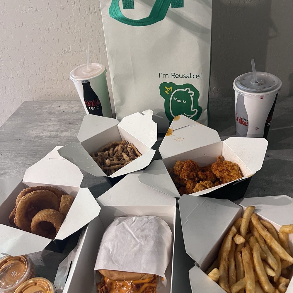 Hencredible - Full haul plus insulated reusable cooler bag for takeout - Sandwiches Near Me - Las Vegas, Nevada Hencredible - Full haul plus insulated reusable cooler bag for takeout - Sandwiches Near Me - Las Vegas, Nevada