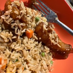 Beijing Express - Suppose to pork fried rice and honey chicken wings