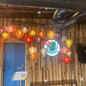 BoBaPoP - Inside decor - Coffee & Tea Near Me - San Gabriel, California BoBaPoP - Inside decor - Coffee & Tea Near Me - San Gabriel, California