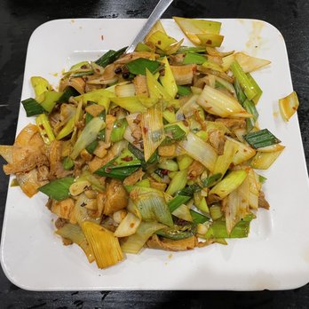 Sichuan City Chinese Restaurant - Cheng Du twice cooked pork ($16.95 USD) - Szechuan Near Me - Happy Valley, Oregon