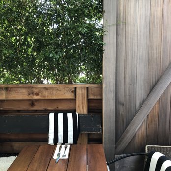 Johnston's Saltbox - Our patio seating on the side! Adorable - New American Near Me - San Carlos, California