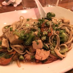 Yakisoba with tofu