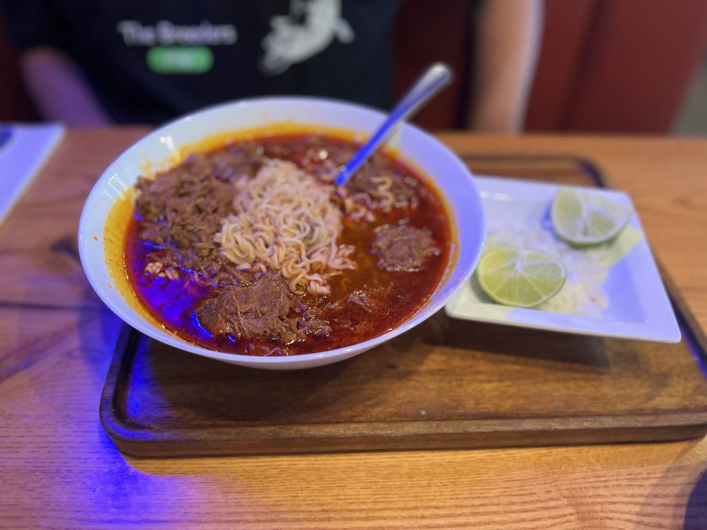 Ruben's Grill + Cantina
