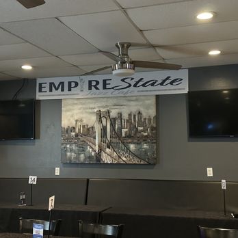 Empire State Jazz Cafe - Decor - Cajun/Creole Near Me - Houston, Texas
