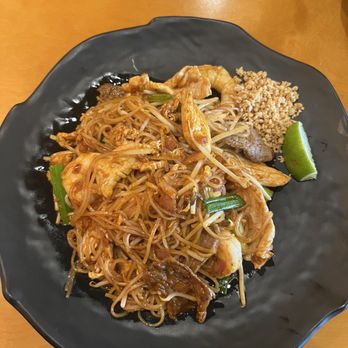 Thai Twist Noodle House - Pad Thai - Thai Near Me - Raleigh, North Carolina Thai Twist Noodle House - Pad Thai - Thai Near Me - Raleigh, North Carolina