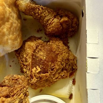 Bojangles - Burnt or refried 3 piece dark - Fast Food Near Me - Elberton, Georgia