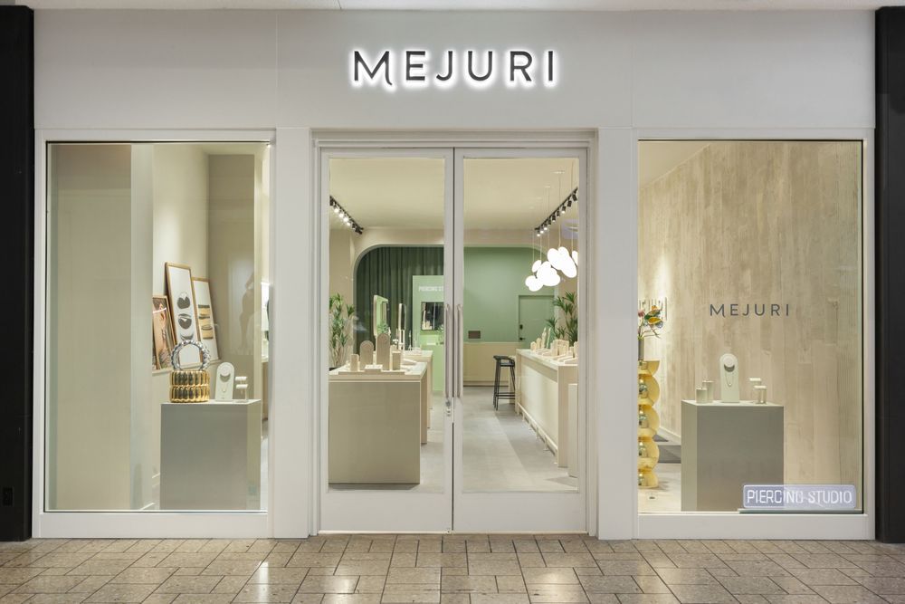 Mejuri Cherry Creek Logo