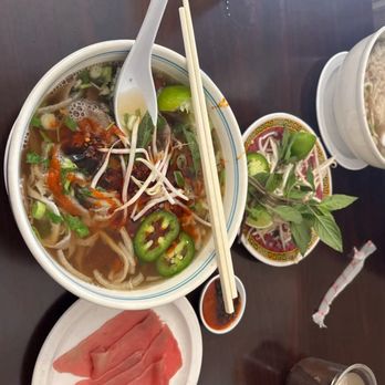 Pho Vinam - Vietnamese Near Me - Riverside, California